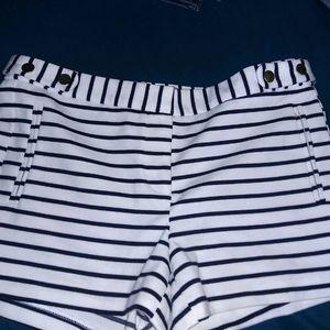 Ladies shorts